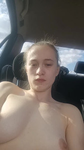 Tinny_momy