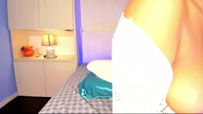 Watch CloeJohnsonn recorded live streams from Stripchat on 2024/04/27, Cam Archive