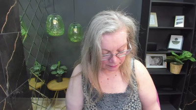 Watch natalicloud recorded live streams from Chaturbate on 2024/05/13, Cam Archive