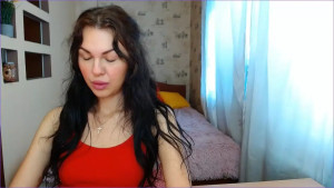 divine_elly
