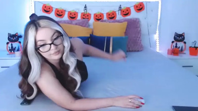 Watch atdawnlullaby recorded live streams from Chaturbate on 2024/10/27, Cam Archive