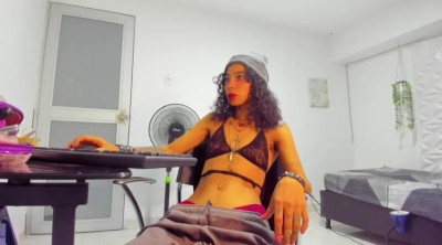 Watch Vane_cutesquirt recorded live streams from Stripchat on 2025/02/26, Cam Archive