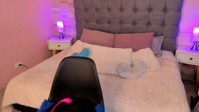 Watch _Abril_W recorded live streams from Stripchat on 2025/05/24, Cam Archive