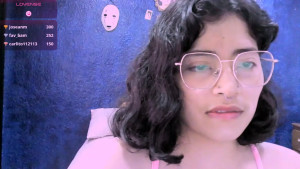 NinaYellow