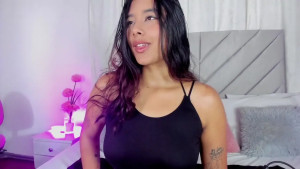 AnnaQueen