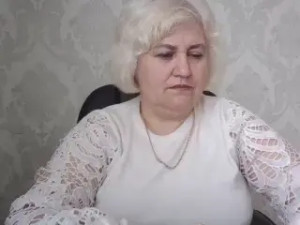 AngelaFamez