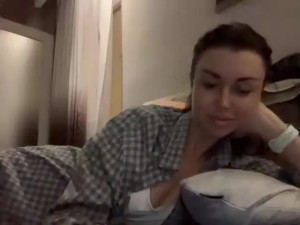 Watch Gilin1 recorded live streams from Stripchat on 2025/05/27, Cam Archive