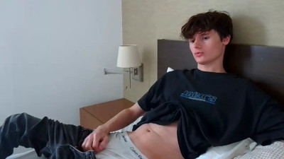 Watch sensualalien recorded live streams from Chaturbate on 2025/06/02, Cam Archive