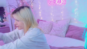 NellieLoyns