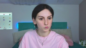 Little_moly999