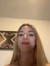 Watch Bellalolahot recorded live streams from Stripchat on 2025/06/05, Cam Archive