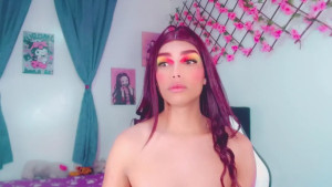emeli_roushot