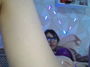 Watch Irresistible24 recorded live streams from Stripchat on 2025/06/06, Cam Archive