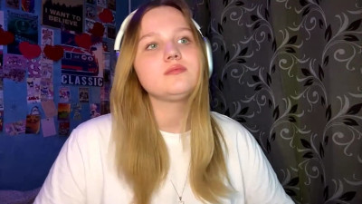 Watch neldacurvey recorded live streams from Chaturbate on 2025/06/06, Cam Archive