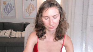 shesleepsnaked
