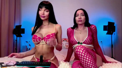 Watch kira_mmr recorded live streams from Chaturbate on 2025/06/24, Cam Archive