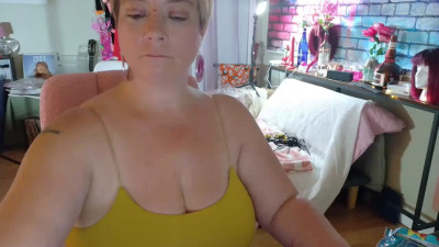 Watch Luna1984 recorded live streams from Stripchat on 2025/06/24, Cam Archive