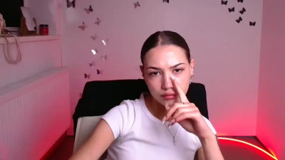 Watch lola_looo recorded live streams from Chaturbate on 2025/06/25, Cam Archive