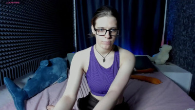 Watch KIKI_Krash recorded live streams from Chaturbate on 2025/06/24, Cam Archive