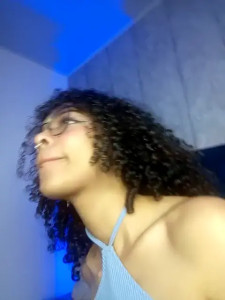 mia_gates_