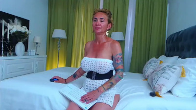 Watch Cynthyax recorded live streams from Stripchat on 2025/06/23, Cam Archive
