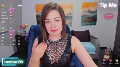 Watch emily_midlton recorded live streams from CAM4 on 2025/06/22, Cam Archive