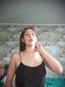 -LauraGold-