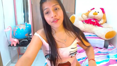 Watch littlesophia_ recorded live streams from Chaturbate on 2025/06/19, Cam Archive