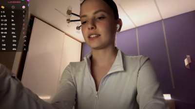 Watch LinaMoonBlessed recorded live streams from Stripchat on 2025/06/17, Cam Archive