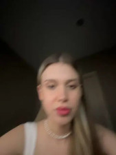 Watch Vaelvix recorded live streams from Stripchat on 2025/06/17, Cam Archive