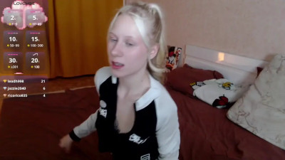 Watch Mary_Kitty88 recorded live streams from Stripchat on 2025/06/17, Cam Archive