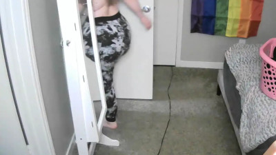 Watch codieraye recorded live streams from Chaturbate on 2025/07/03, Cam Archive